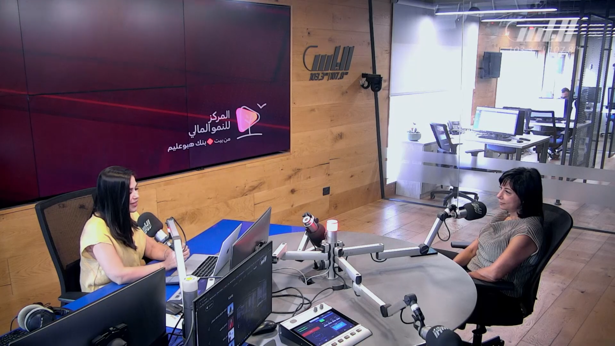 بودكاست تحت السيطرة - حلقة 4 - الدكتور حسن عباسي من أم الفحم أصغر محاضر في تاربخ " التخنيون"